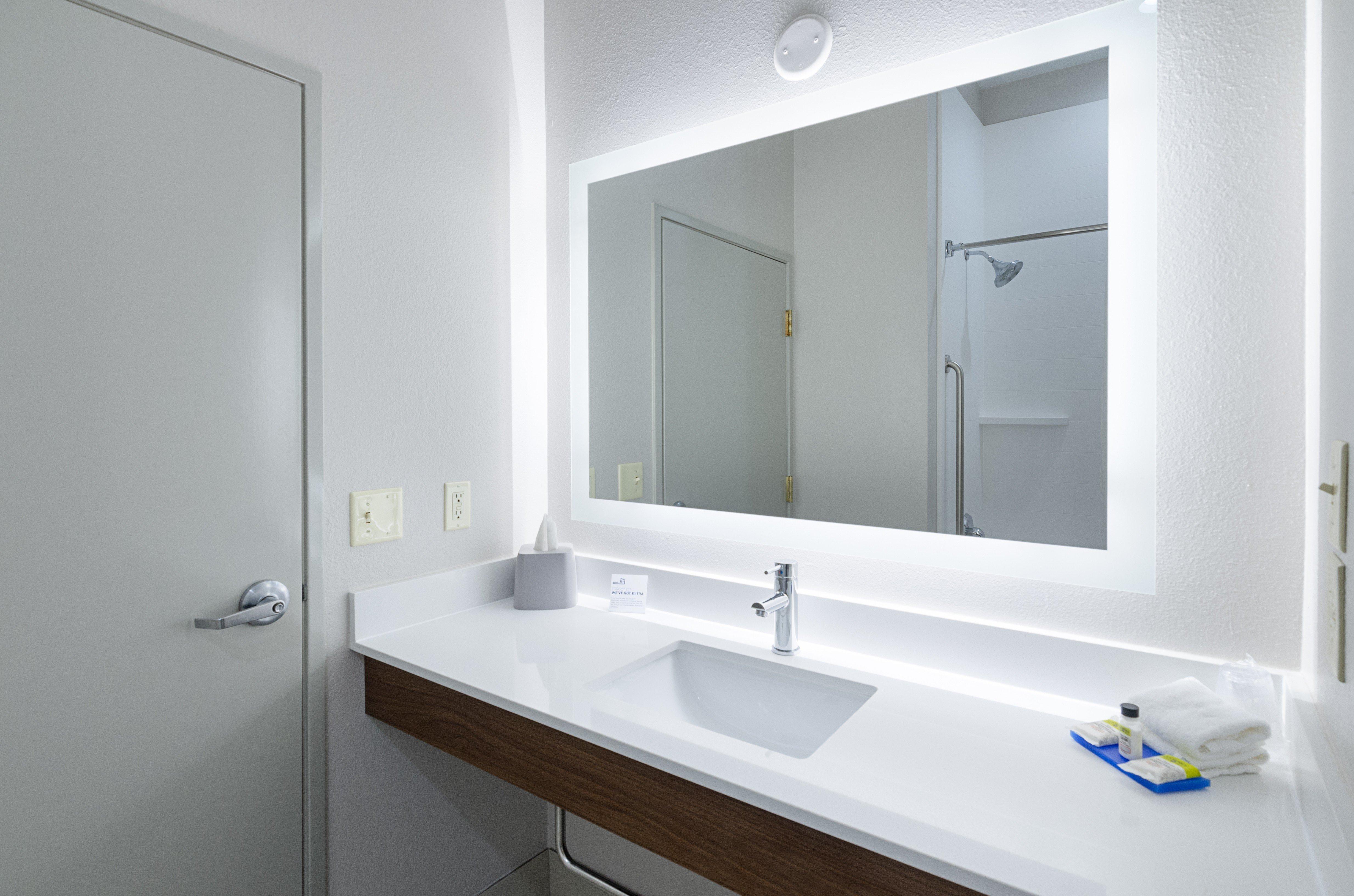 فندق وأجنحة هوليداي إن إكسبريس ويستون Weston المظهر الخارجي الصورة